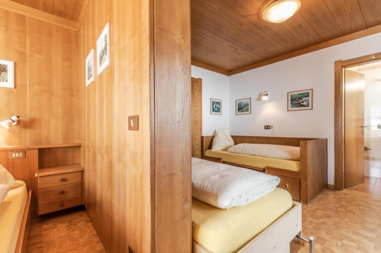 Garni Baita San Cassiano  Extérieur photo
